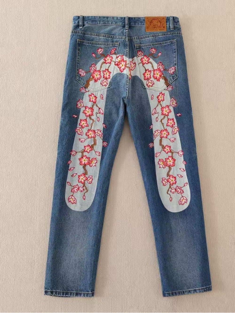 Evisu Men's Straight-Leg Loose Jeans